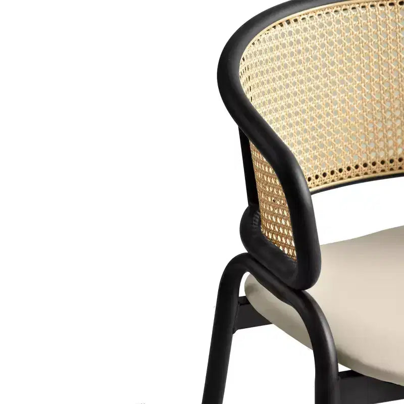 Set di 2 sedie da pranzo con schienale in vimini, seduta in pelle e struttura in acciaio nero, moderne, per cucina, sala da pranzo e tavolo