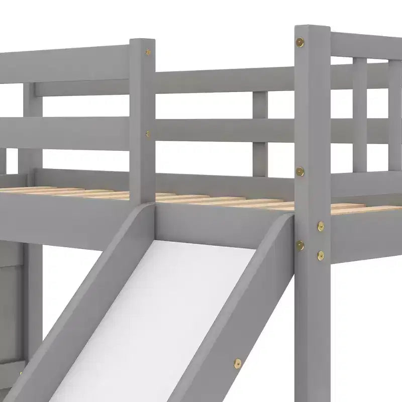 Letto a castello in legno per materassi singoli, con scivolo e scala convertibile