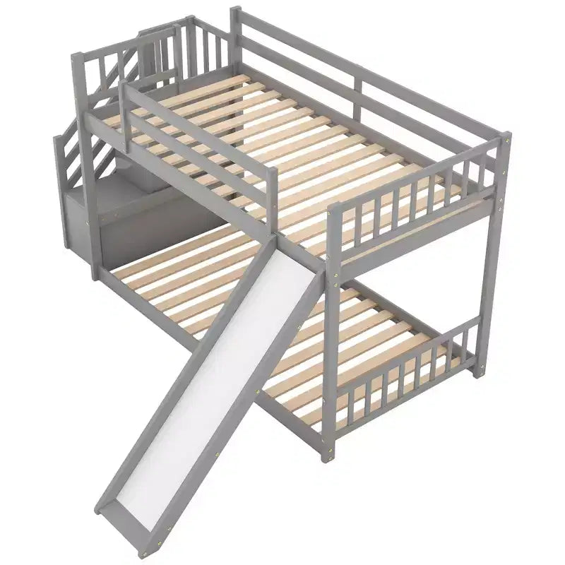 Letto a castello in legno per materassi singoli, con scivolo e scala convertibile